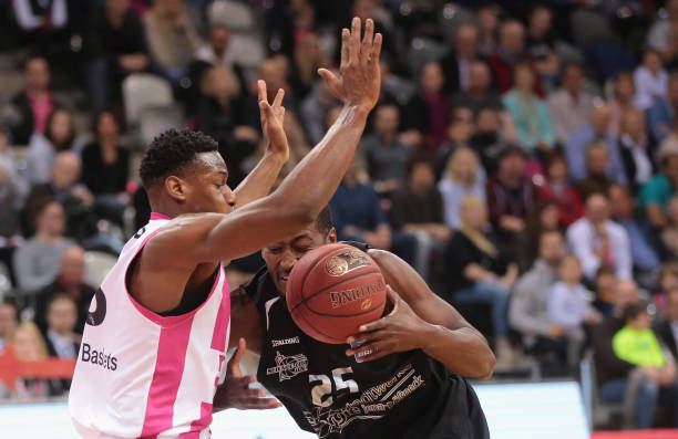 我们可以得 我们可以得